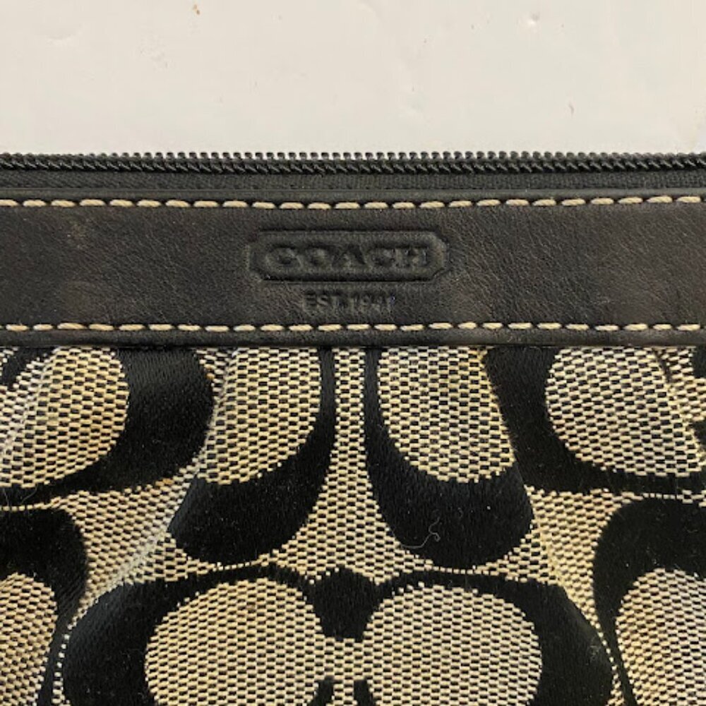 Coach Signature Canvas Wristlet Pouch – Black & Khaki Zip Clutch - Picture 5 of 10